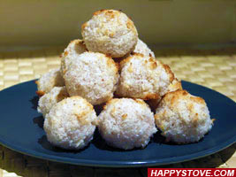 Coconut and Almonds Pastries - By happystove.com