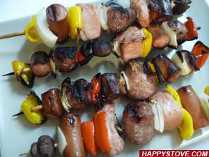 Italian Style Grilled Meat and Veggie Spiedini Skewers - By happystove.com